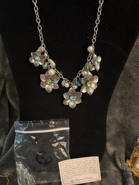 Premier Designs vintage 90s Silver Floral Necklace with Blue-Green Accents
